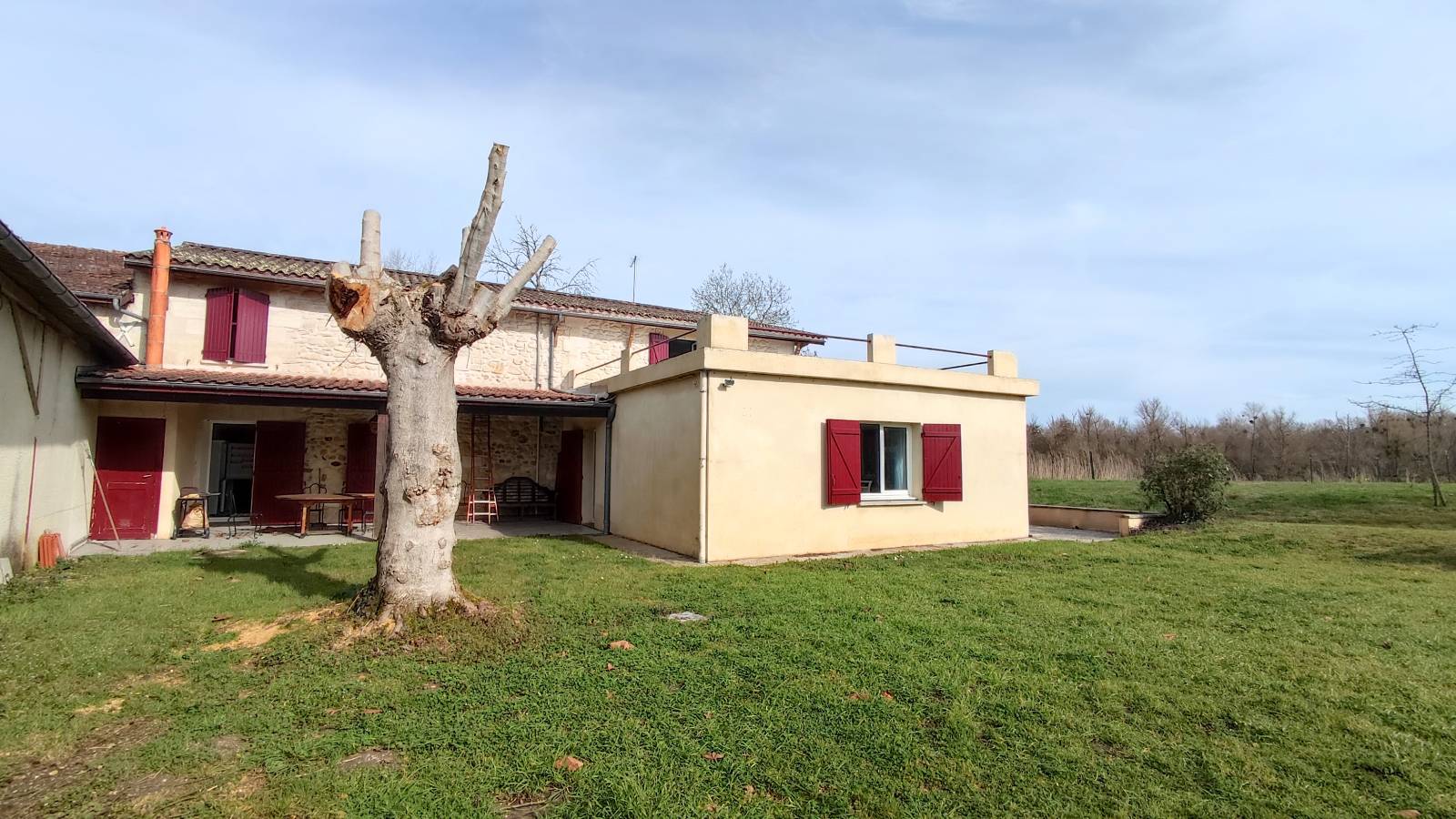Location maison individuelle meublée 202 m² avec vue sur Garonne