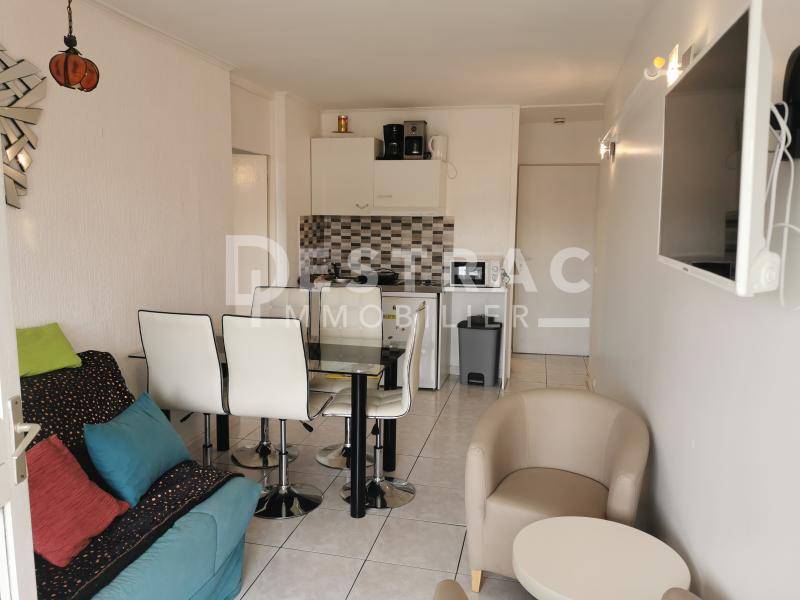 Appartement à vendre  avec balcon-terrasse et parking , proche de la piscine Arcachon quartier Saint Elme - Aiguillon St Elme 